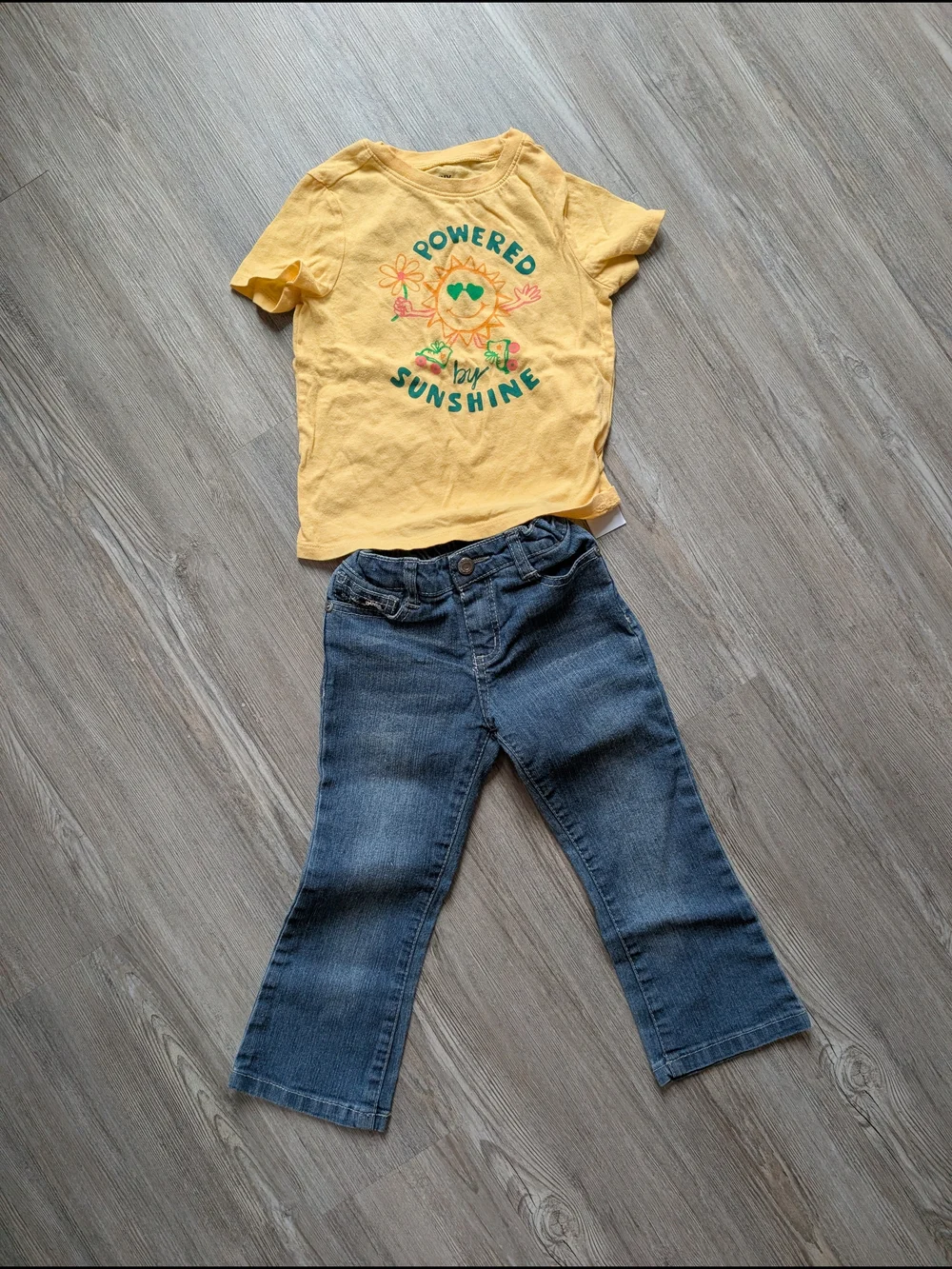 Sunny Girls Outfit Bundle. Two Outfits; 3T